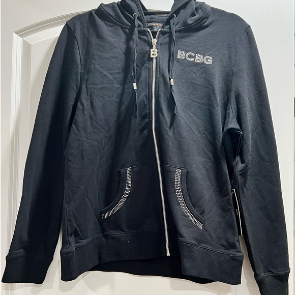 New beautiful BCBG suit with diamond studs.😍. Size XL - Picture 1 of 11